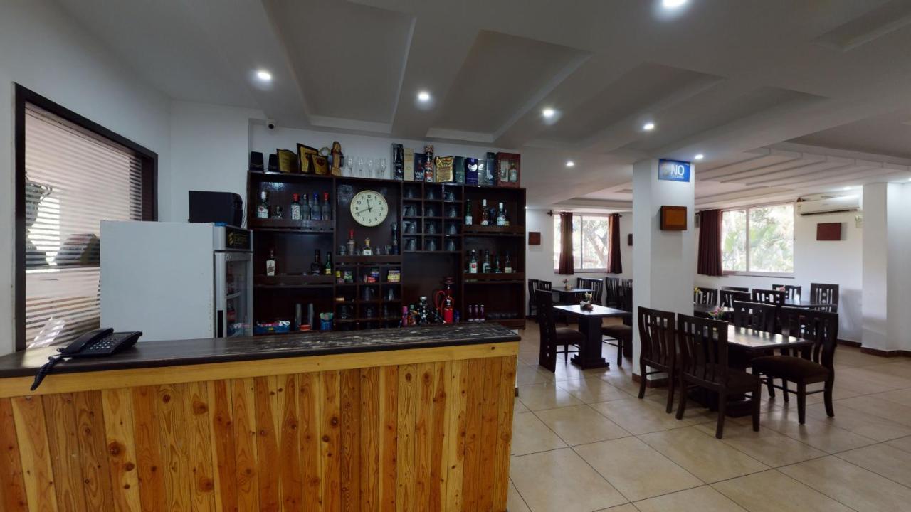 De Alcazar Calangute Hotel Ngoại thất bức ảnh
